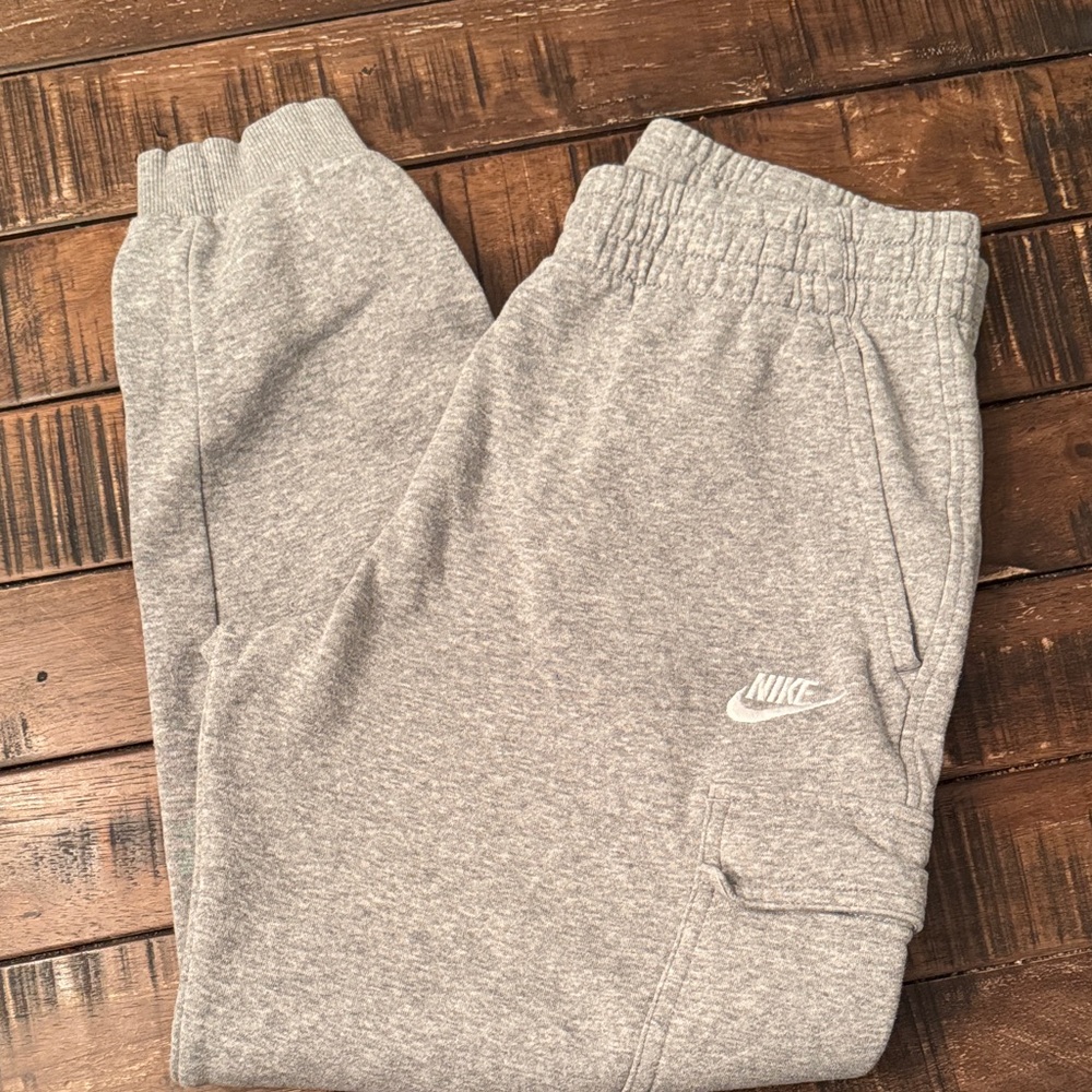 Nike Youth Light Gray Jogger Sweatpants